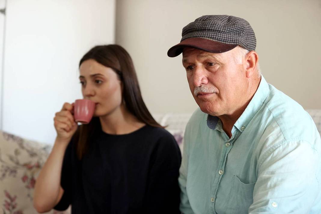 Protez kollarıyla diğer çiftçilere 30 yıldır taş çıkartıyor! Engelli çiftçinin azmi takdir topluyor 10